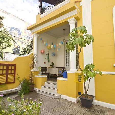 Guanaani Hostel Vitoria Exterior photo